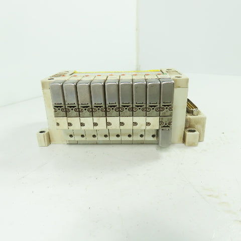SMC 9-Slot Pneumatic Valve Manifold Bank (8)VQ1101N-51 (1)VQ1201N-51 0.7MPA 24VD