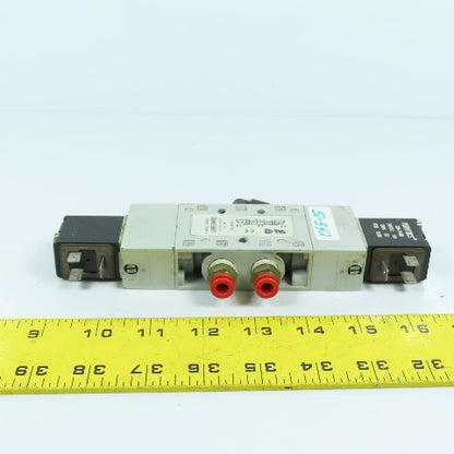 Numatics L22BB652B000061 5/3 Double Solenoid Valve 145PSIG 24VDC Coil 1/4"