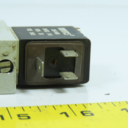 Numatics L22BB652B000061 5/3 Double Solenoid Valve 145PSIG 24VDC Coil 1/4"