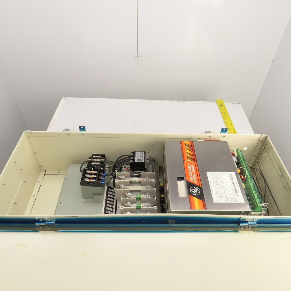 General Electric 7VWCD066CD01 10HP Adjustable Speed Drive 500V 10HP 17A 3PH