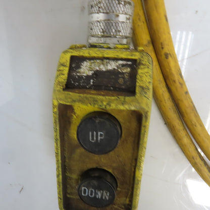 Square D BW93Y Hoist Pendant Station Control Wand W/16' Cord 3 Wire W/Ground