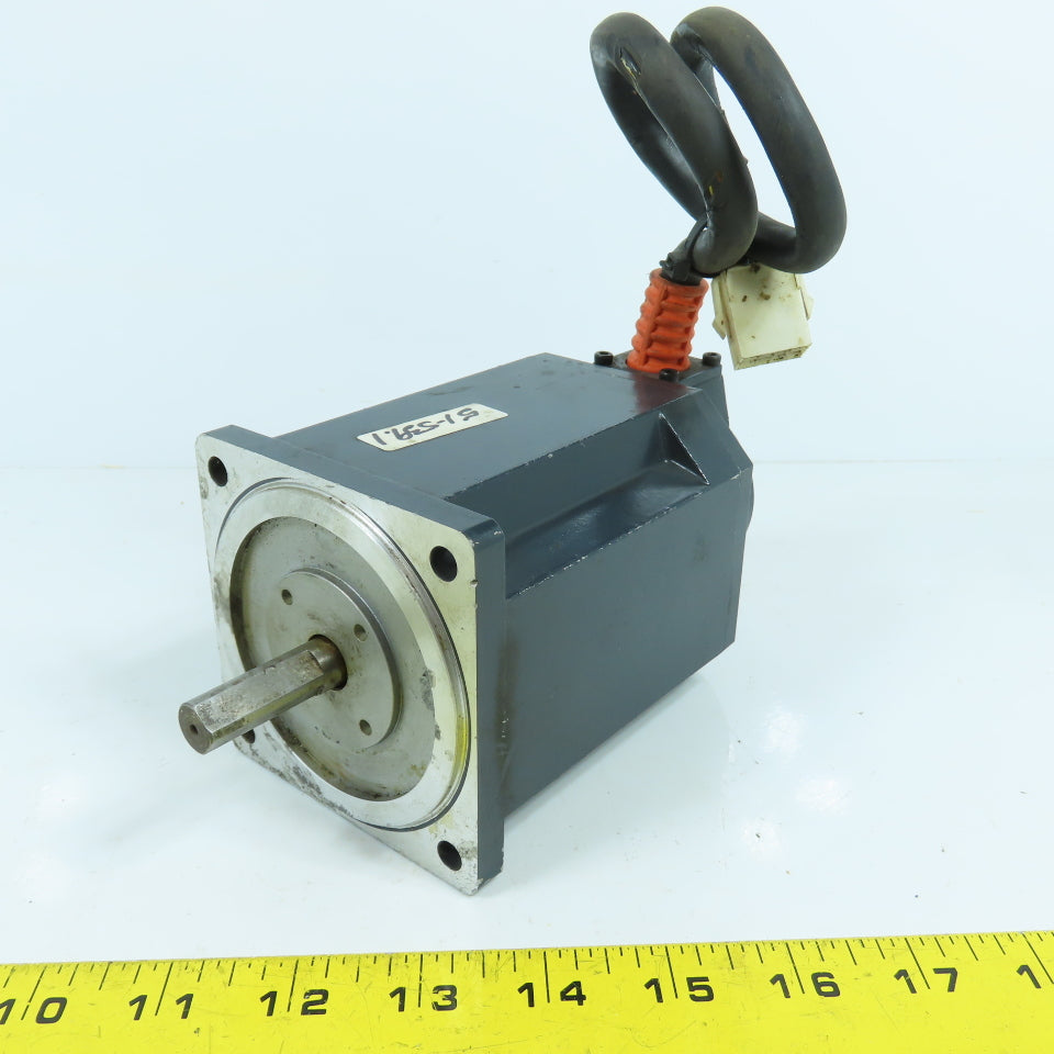 Oriental KBLM5120-A Vexta AC Servo Motor 120W Output 3000RPM 12mm Shaft