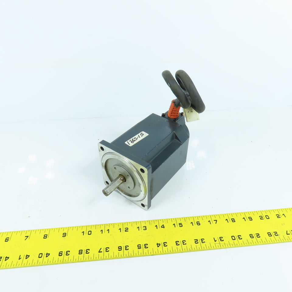 Oriental KBLM5120-A Vexta AC Servo Motor 120W Output 3000RPM 12mm Shaft