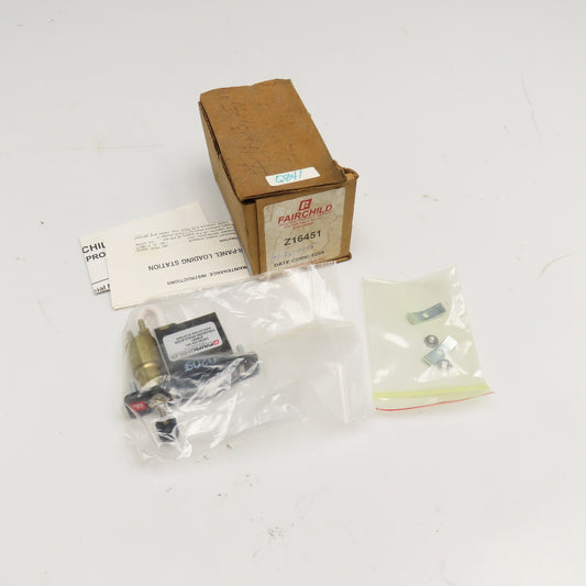 Fairchild Z16451 Pressure Regulator Indicating Station 250PSI MAX 0-100% Display