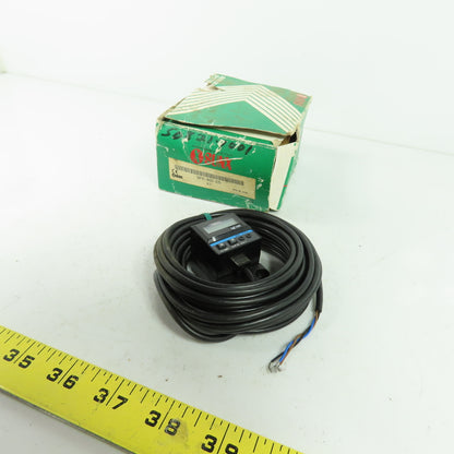 Sunx DPX-401-C5 Digital Pressure Vacuum Sensor 24VDC