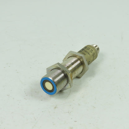 Sick UM18-51112 Ultrasonic Sensor 10-30VDC 500mA