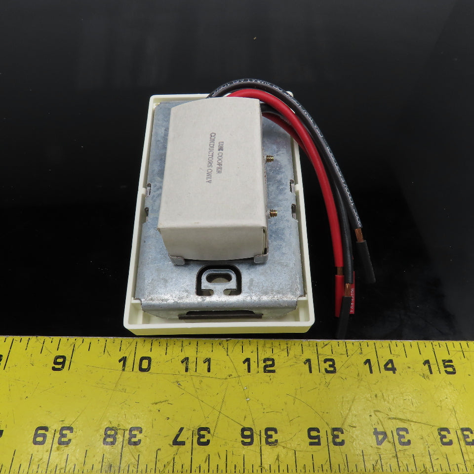 King K602W Line Voltage Thermostat 22A 120/240V 45-75°F White