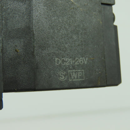 SMC NVFS2120-5DZ-02T Pneumatic Air Solenoid Valve 21-26VDC Coil