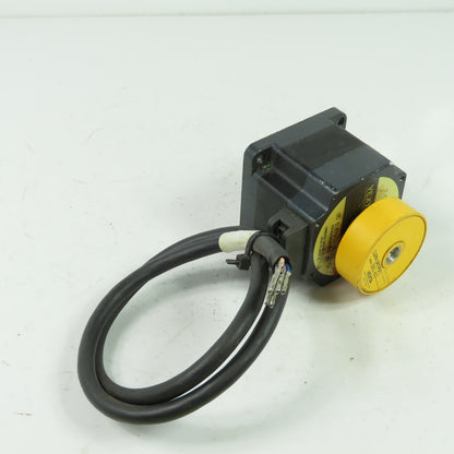 Oriental Motors PK564BW Vexta Stepping Motor 0.87VDC 5Ph 0.72°/Step W/ D6CL-8.0