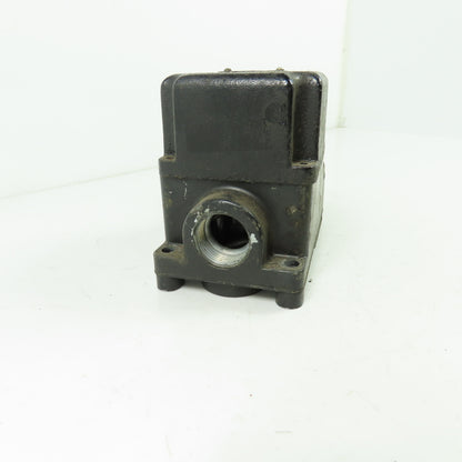 Alen Bradley ASH2-2X Bulletin 801 Heavy Duty Roller Arm Limit Switch 600VAC