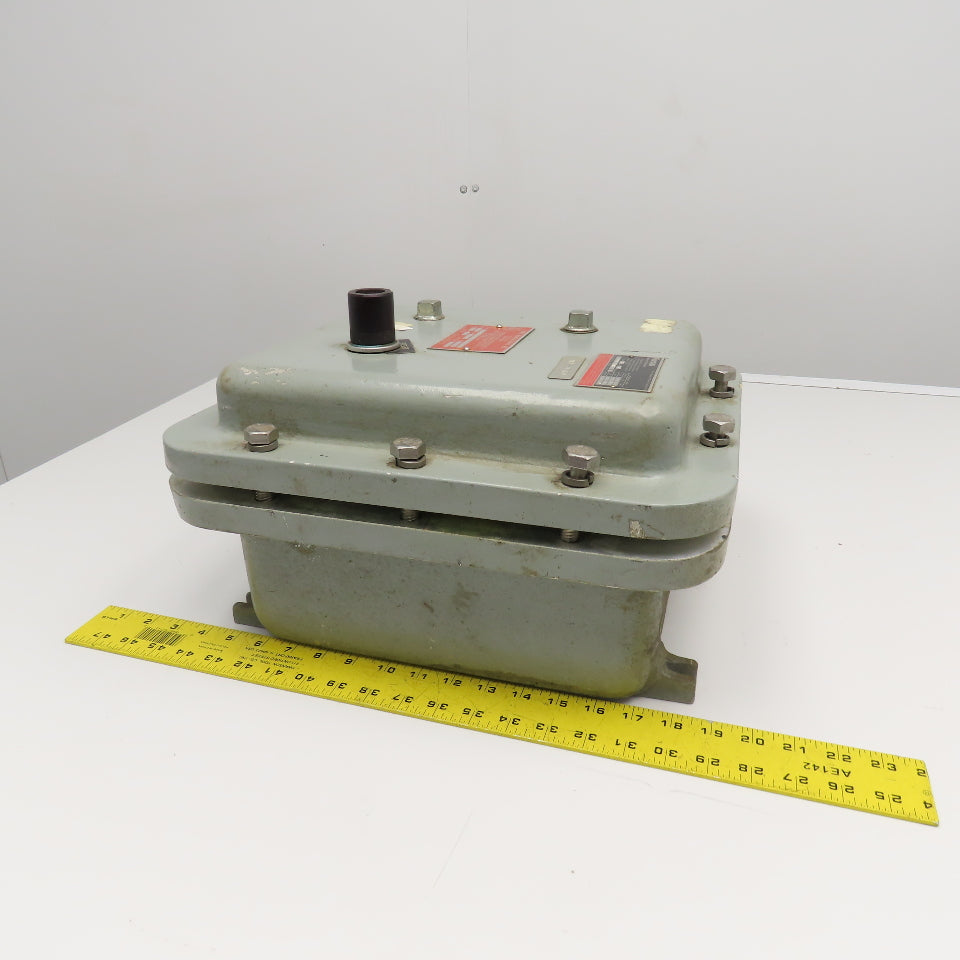 509-B0D 27A Size 1 600V Motor Starter 120V Coil Furnas Hazardous Location Box
