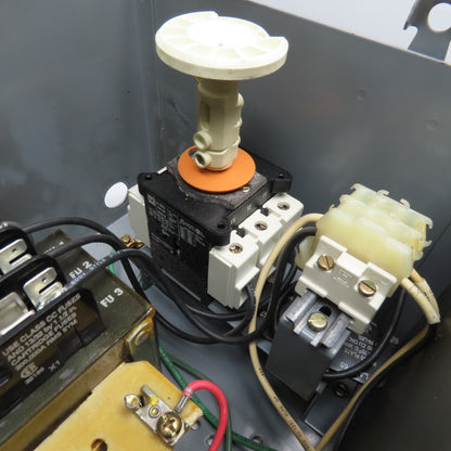 Square D SK500G1 230/460V Pri 500VA 115V Sec. Transformer Disconnect