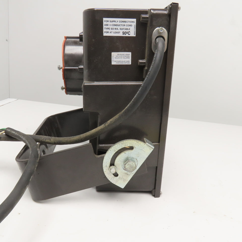 Genlyte Thomas SLP1500MA-5-PT6 480V 60Hz Wet Location Hanging HID Luminaire