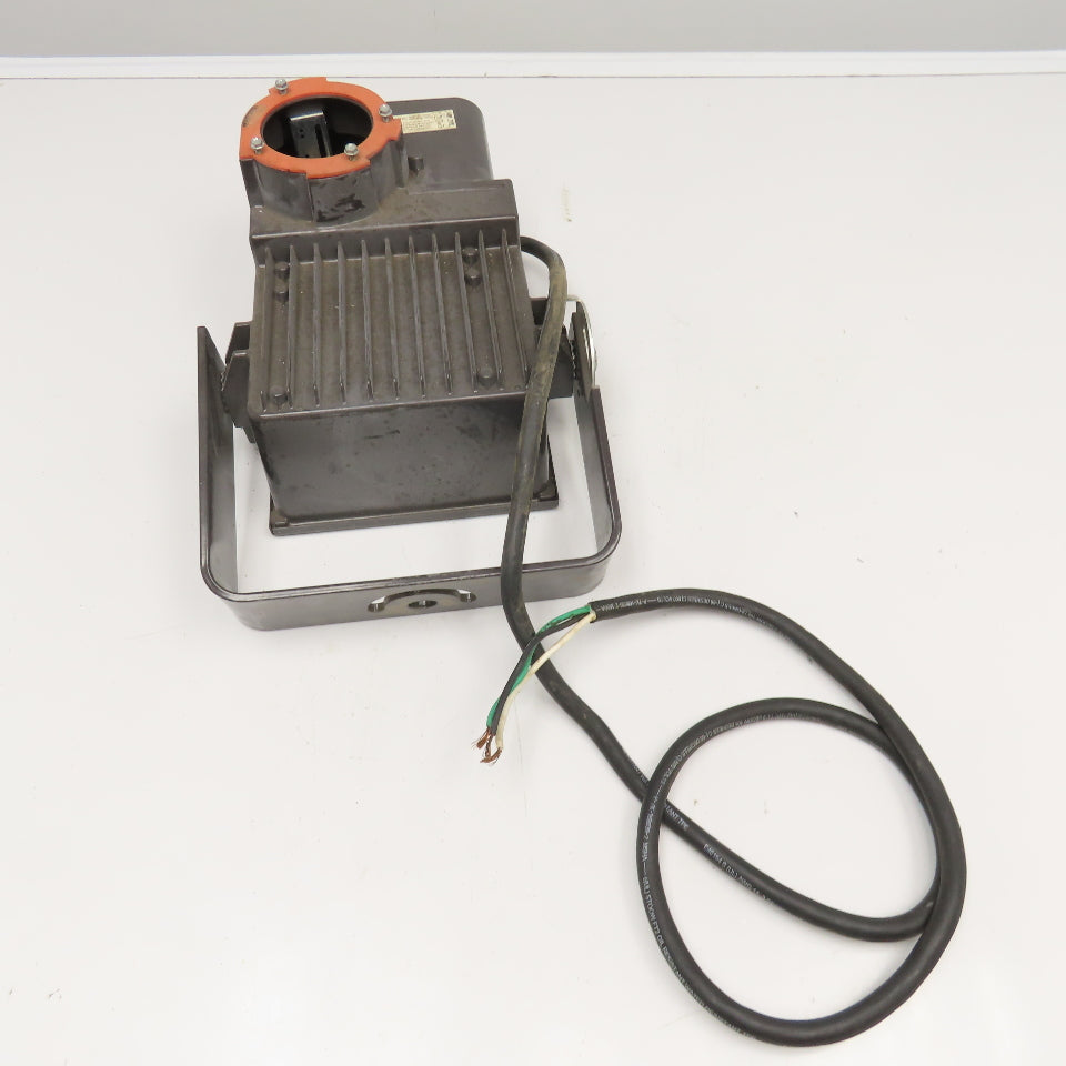 Genlyte Thomas SLP1500MA-5-PT6 480V 60Hz Wet Location Hanging HID Luminaire