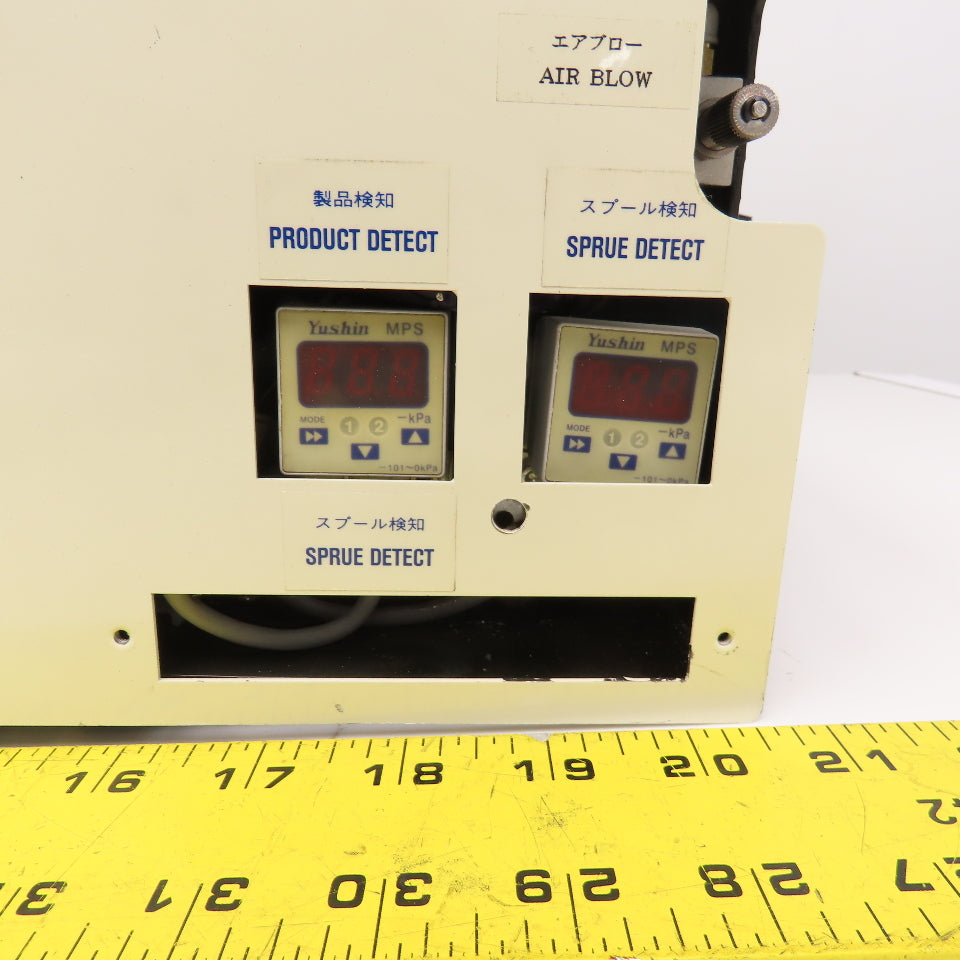 Yushin DRD-S40UL DRD-III Sprue Molding Pick And Place Robotic Arm 200-230V 1Ph