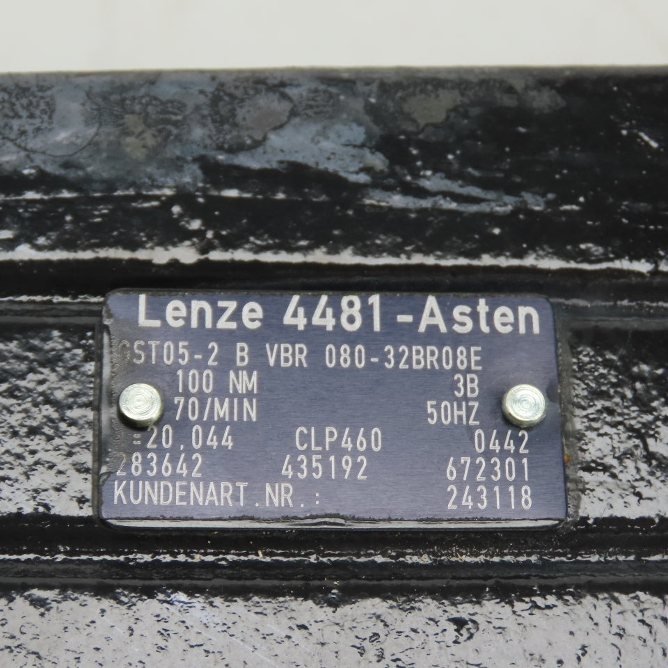 Lenze GST05-2 B VBR 080-32BR08E 0.75kW Inline Gear Motor 220/480V 3PH Tested