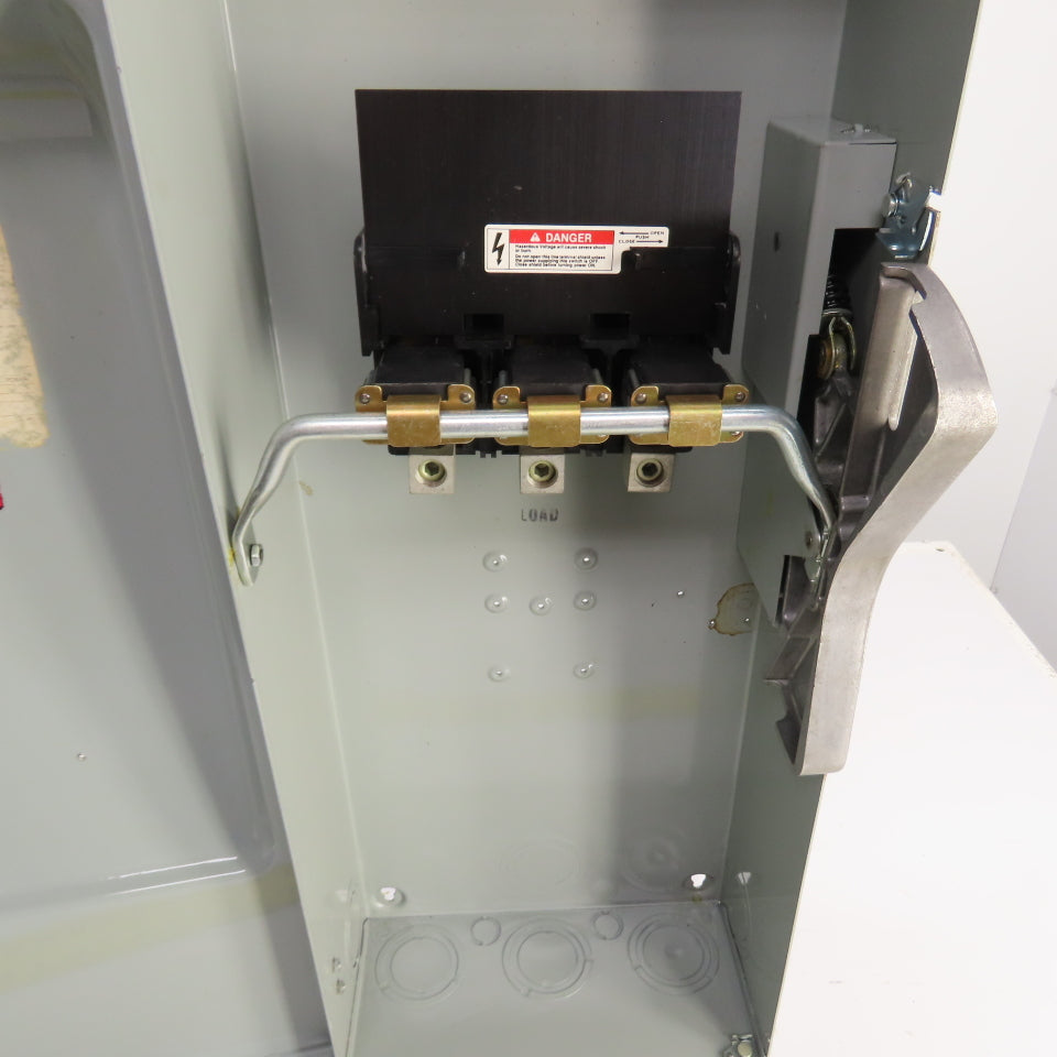 Siemens NF354 200A 600V Heavy Duty Non-Fusible Safety Disconnect Switch NOS