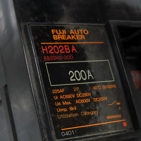 Fuji H202BA 200A Circuit breaker 600VAC 8KV W/ Disconnect Switch