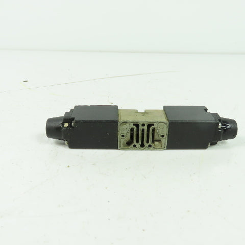 Numatics 031SS400E011B61 Pneumatic Solenoid Valve 158PSIG Max 24VDC Coil