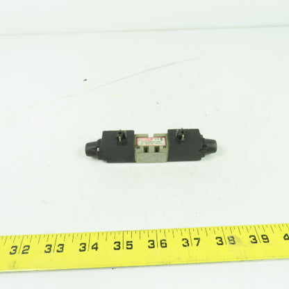 Numatics 031SS400E011B61 Pneumatic Solenoid Valve 158PSIG Max 24VDC Coil