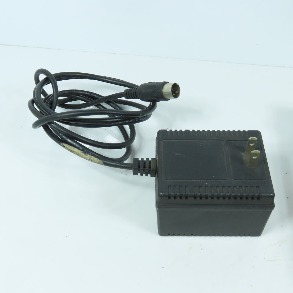SyQuest 27001 Ezflyer 230mMB External Disk Drive W/ 3 Cartridges & Cord