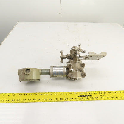Gould 700BYKSS Stainless 4-Way Valve W/ PD3000-200 Pressure Transmitter