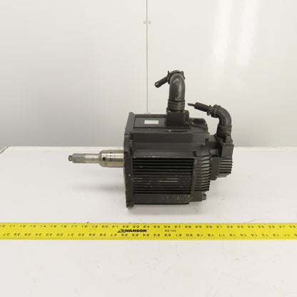 Yaskawa SGMDH-45A2B-YR15 4500W AC Servo Motor 1500RPM 200V 32.4A W/ Encoder
