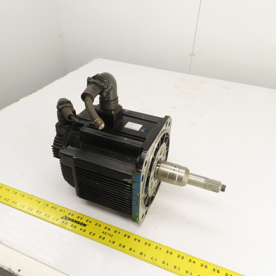 Yaskawa SGMDH-45A2B-YR15 4500W AC Servo Motor 1500RPM 200V 32.4A W/ Encoder