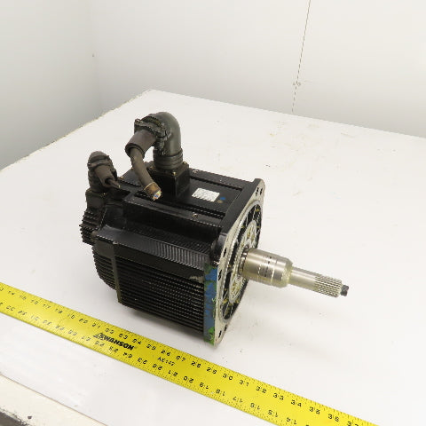 Yaskawa SGMDH-45A2B-YR15 4500W AC Servo Motor 1500RPM 200V 32.4A W/ Encoder