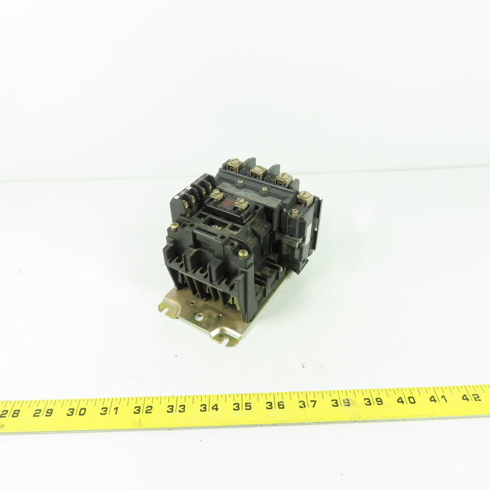 Allen Bradley 500-A0D940 Ser B Size 0 Contactor 600VAC 18A 1-5HP 120V Coil