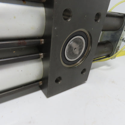 PHD R13R 8 180-A-D-E Rotary Actuator 1-3/4" Shaft W/ Oiler