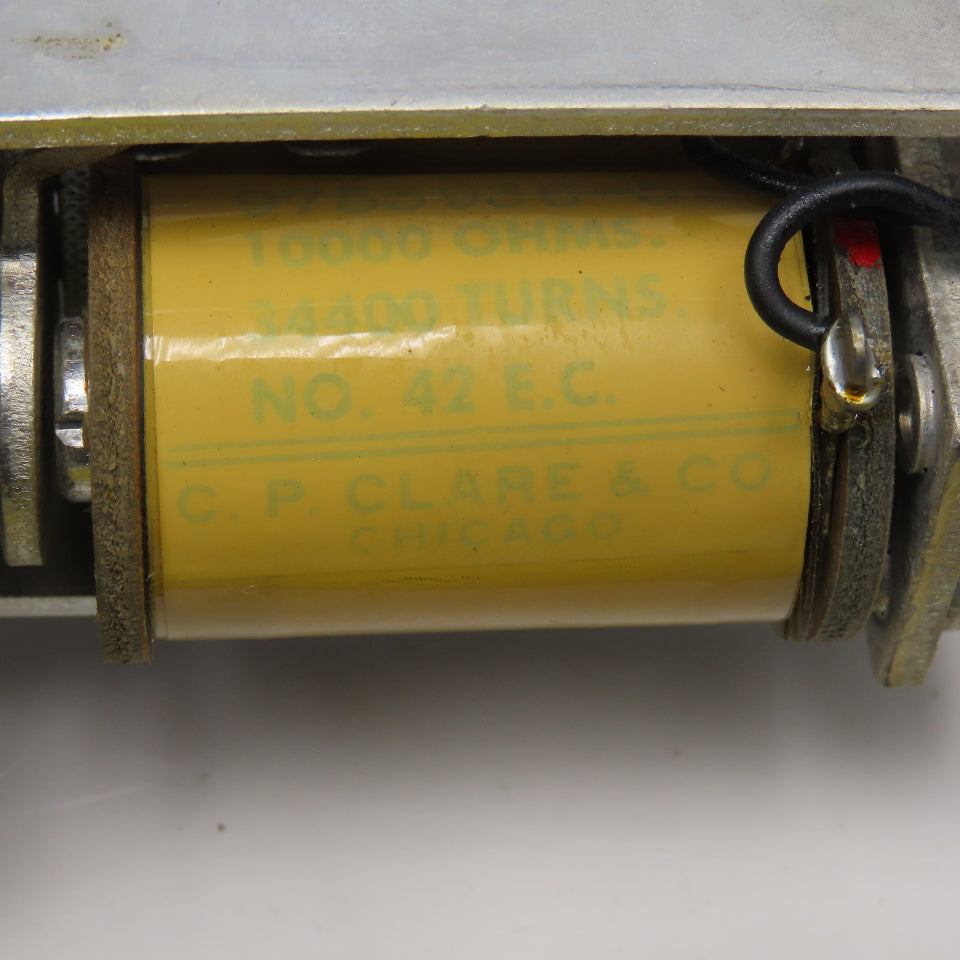 C.P. Clare & CO. 9753936-5 No. 42 EC Plug In Relay