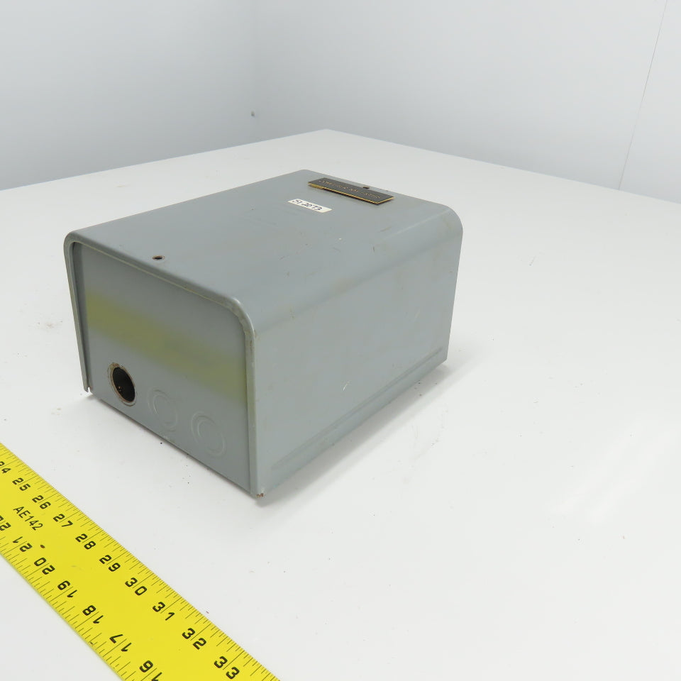 Square D 8903 LLG 20 Ser B Enclosed Lighting Contactor 600V 250VDC 120V Coil