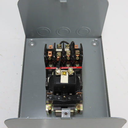 Square D 8903 LLG 20 Ser B Enclosed Lighting Contactor 600V 250VDC 120V Coil