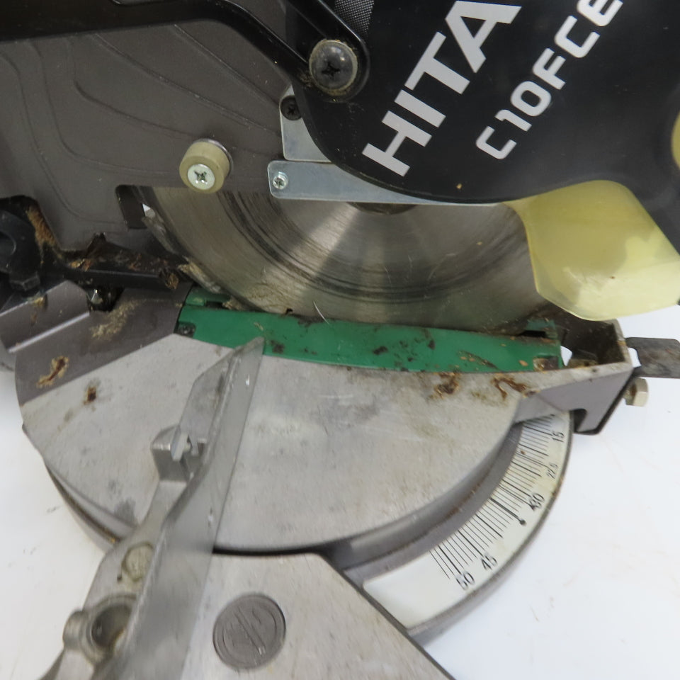 Hitachi C10FCE2 10" Compound Miter Saw 120V 15A 5000 RPM