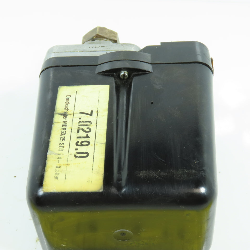 Condor MDR53/25 Pressure Control Switch Condor 250V 0.4-0.5 Bar