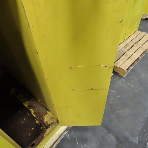 Justrite 899320 55 Gal Flammable Liquid Horizontal Single Drum Storage Cabinet