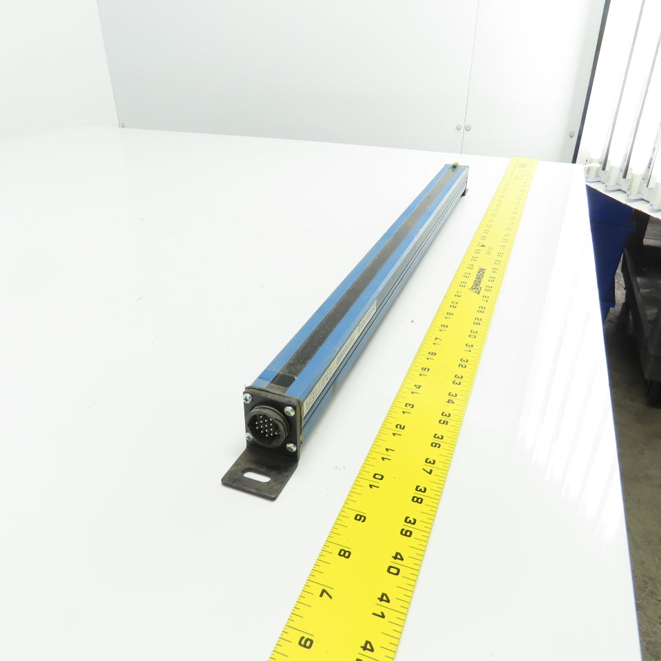 Pinnacle 53-012 MicroGuard Light Curtain Emitter 20' Range <30 mSec Response