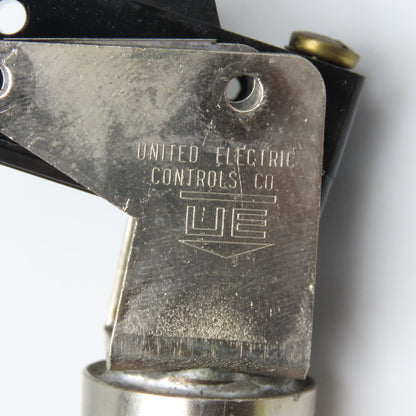 United Electric J40 9624 125-250/480V Pneumatic Pressure Switch