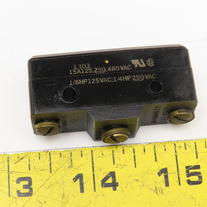 United Electric J40 9624 125-250/480V Pneumatic Pressure Switch