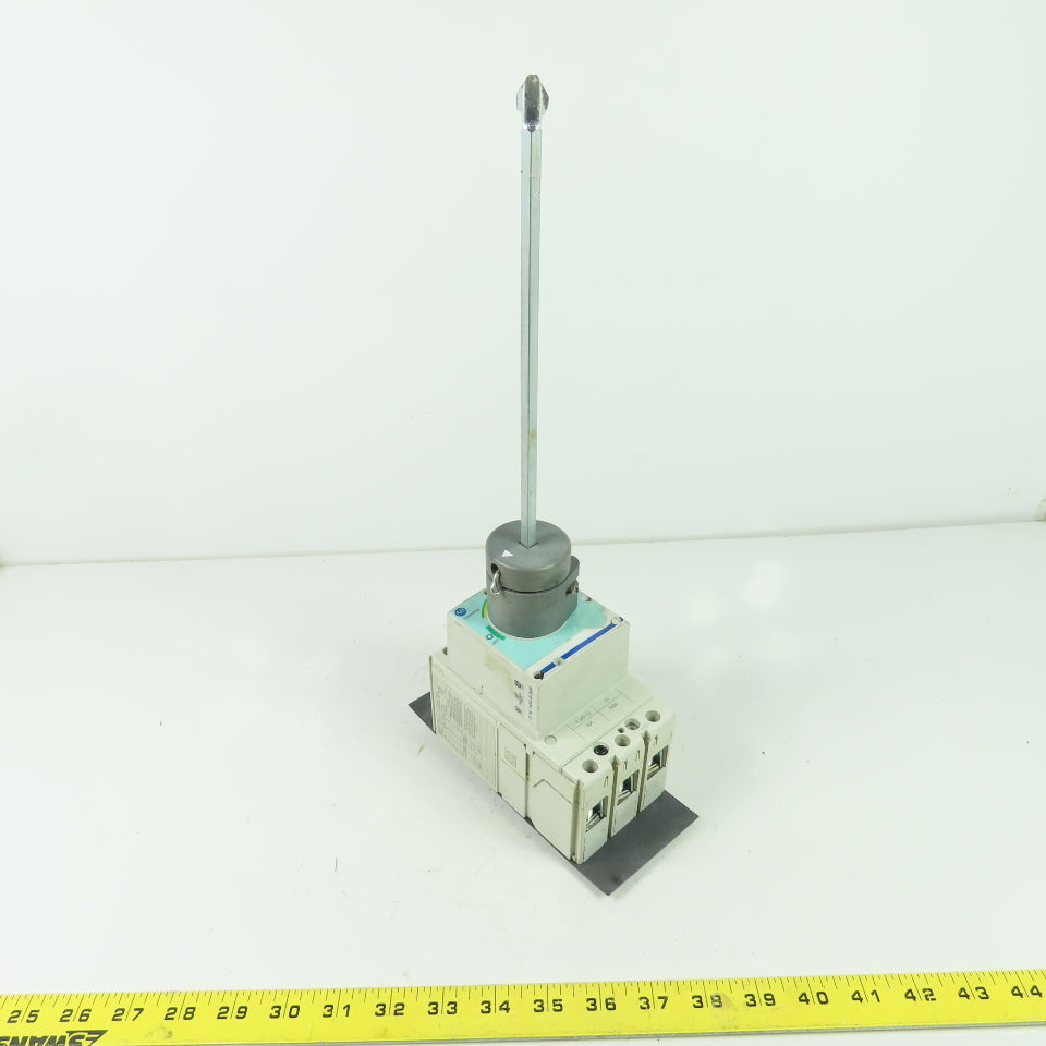 Allen Bradley 140G-G2C3-C30 30A Molded Case Circuit Breaker 690VAC W/ 140G-G-RMX