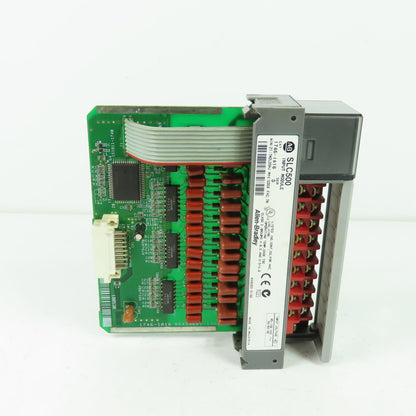 Allen Bradley 1746-IA16 Ser D SLC 500 Input Module (Clean)
