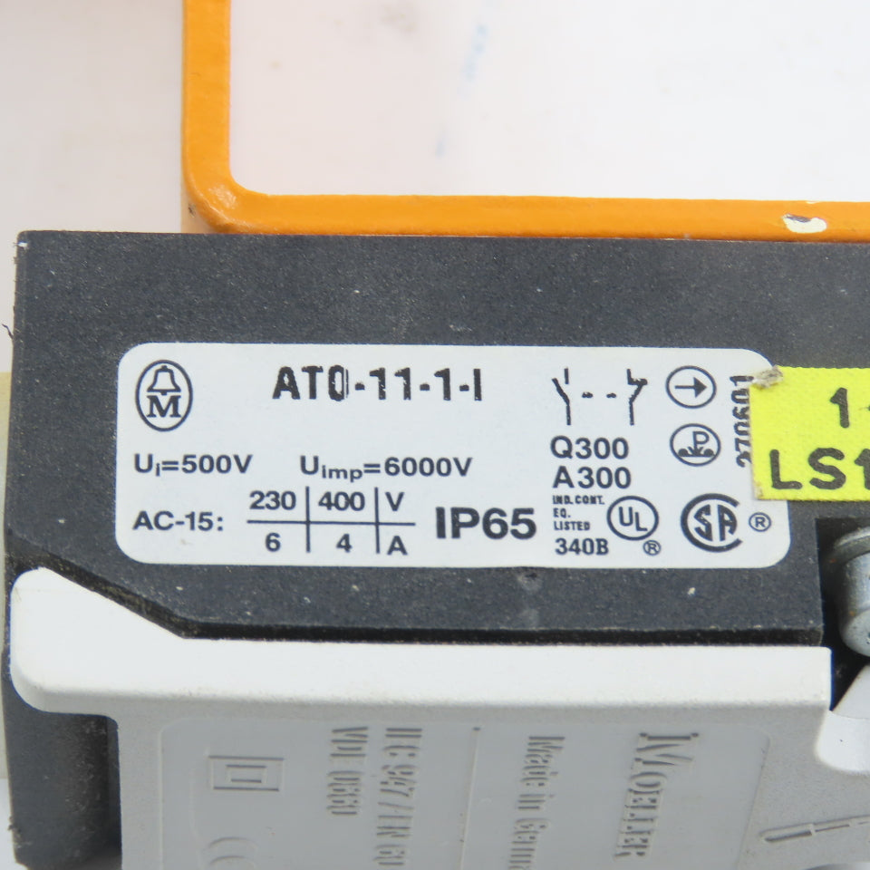 Moeller AT0-11-1-I Roller Plunger Head Limit Switch 230/400V 6A