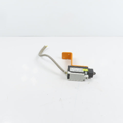 Moeller AT0-11-1-I Roller Plunger Head Limit Switch 230/400V 6A