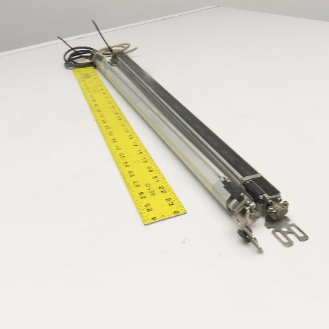 Keyence SL-C32H-T SL-C32H-R 24VDC Safety Light Curtain Transmitter Receiver Set