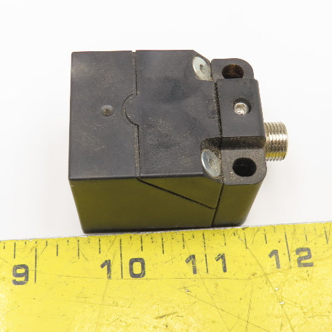 Balluff BES Q40KFU-PAC30F-S04G Inductive Proximity Sensor 10-30VDC