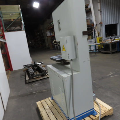 Acra KV-50 20" Throat Vertical Bandsaw 3Ph 220V 11-1/2" Cutting Height