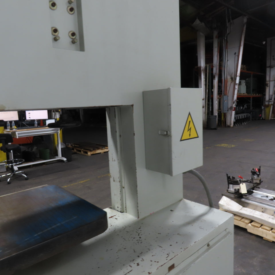 Acra KV-50 20" Throat Vertical Bandsaw 3Ph 220V 11-1/2" Cutting Height