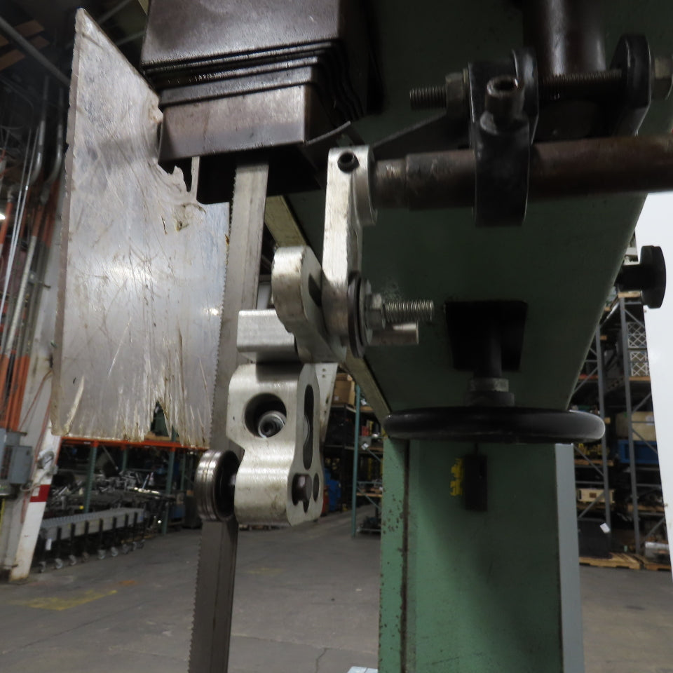 Centauro 900 CO Industrial Tilt Table Vertical Bandsaw 34" Throat 230/460V 3PH