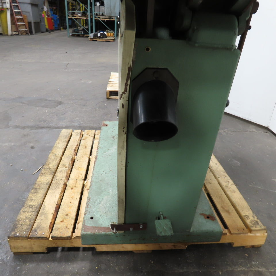 Centauro 900 CO Industrial Tilt Table Vertical Bandsaw 34" Throat 230/460V 3PH